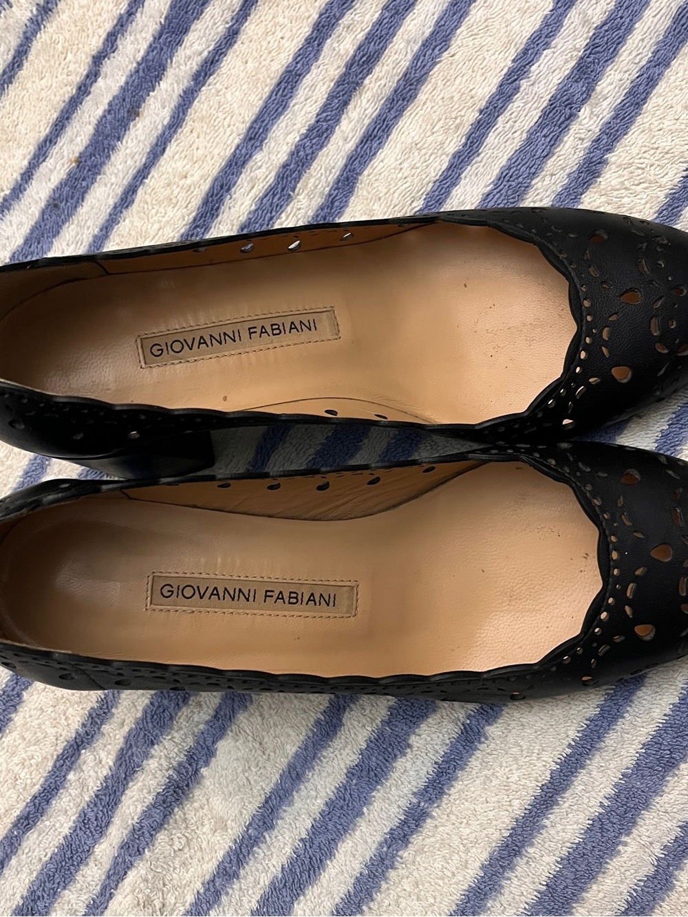 Black Laser-Cut Pointed Flats